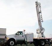 Digger Derricks 45' - 50'
