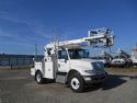 2017 Versalift VTP-40 / International 4300 4x2