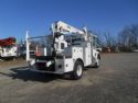 2017 Versalift VTP-40 / International 4300 4x2